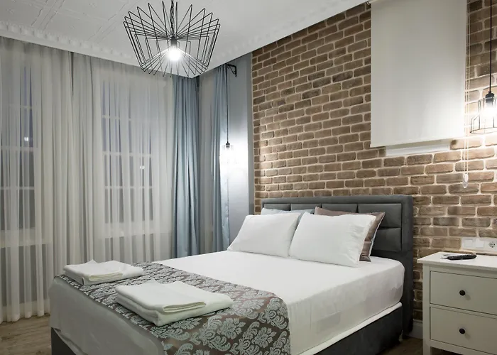 Luna Boutique فندق