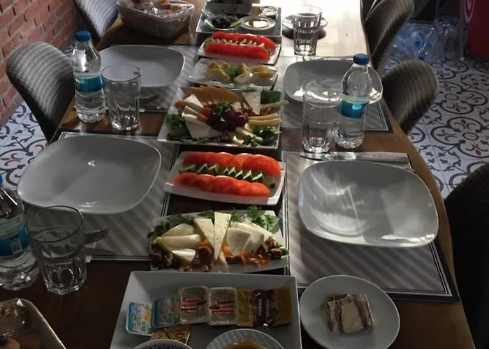 Luna Boutique فندق