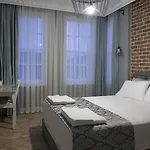 Luna Boutique